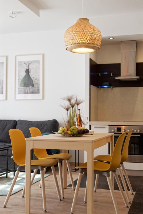 City Center Apartament Parking By Impero พอซนาน ภายนอก รูปภาพ